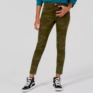 SANCTUARY Social Skinny Standard Rise Army‎ Green Jeans, Size 29 (8)